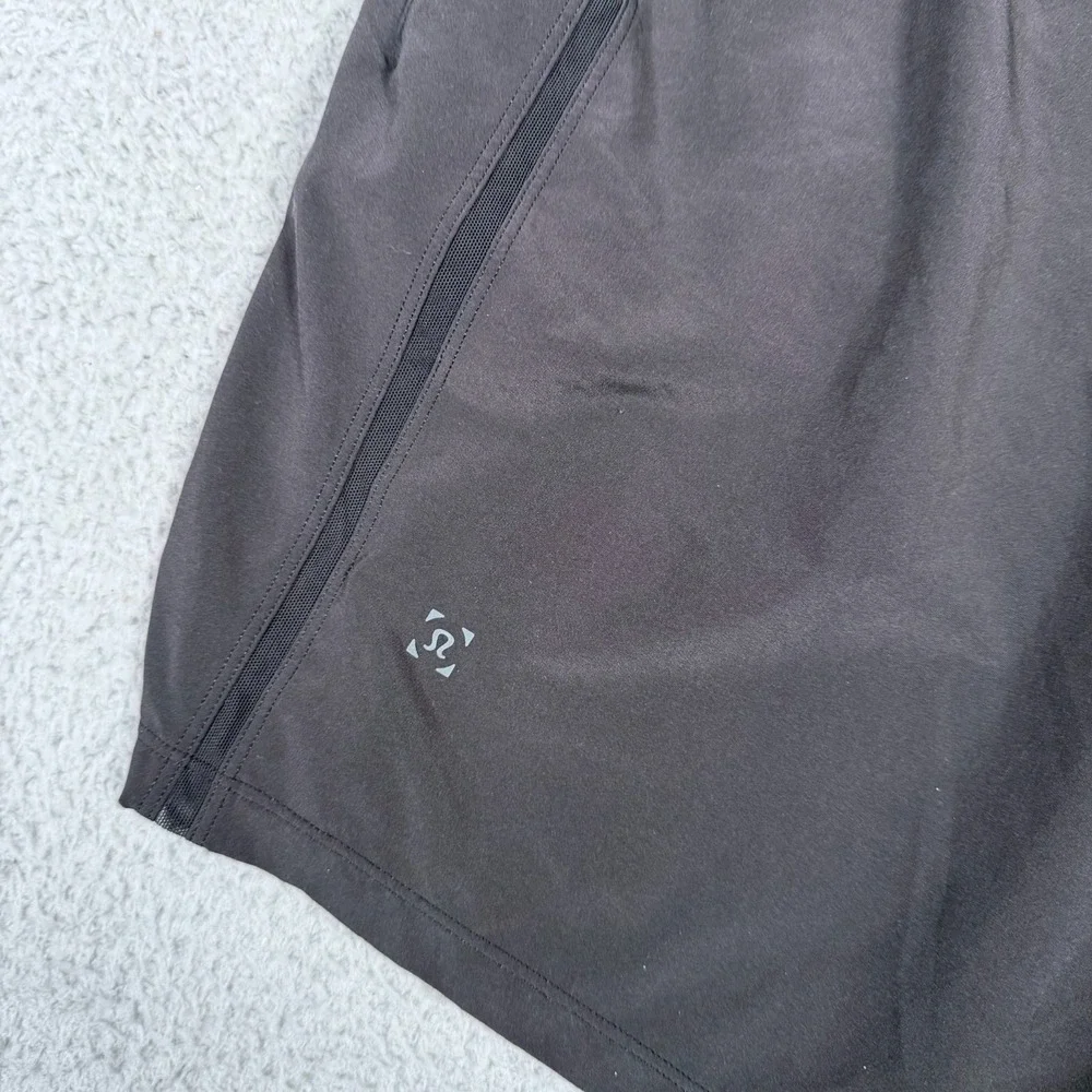 Lululemon Shorts Men Medium Black Pace Breaker 9
